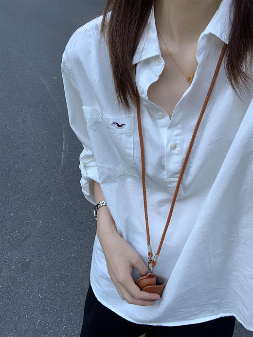 丁摩 早春新款高级感极简风休闲百搭半开翻领蓝色长袖衬衫女5ZF-51007 商品图6