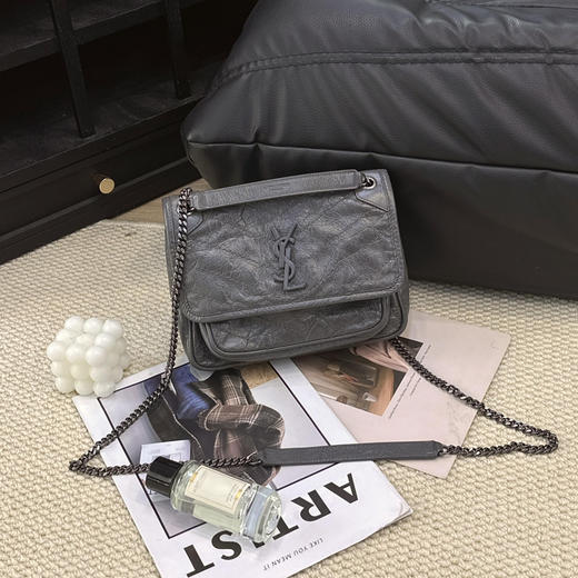 YSL 小号 油蜡牛皮  Niki 翻盖包 商品图0
