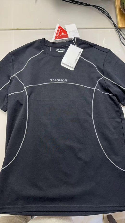 正品萨洛蒙速干短袖，专业级，
天猫598，抑菌除臭，出大汗无异味
超轻量，柔软亲肤，非常舒适，
蓝色，黑色。
尺码s-xxl 商品图9