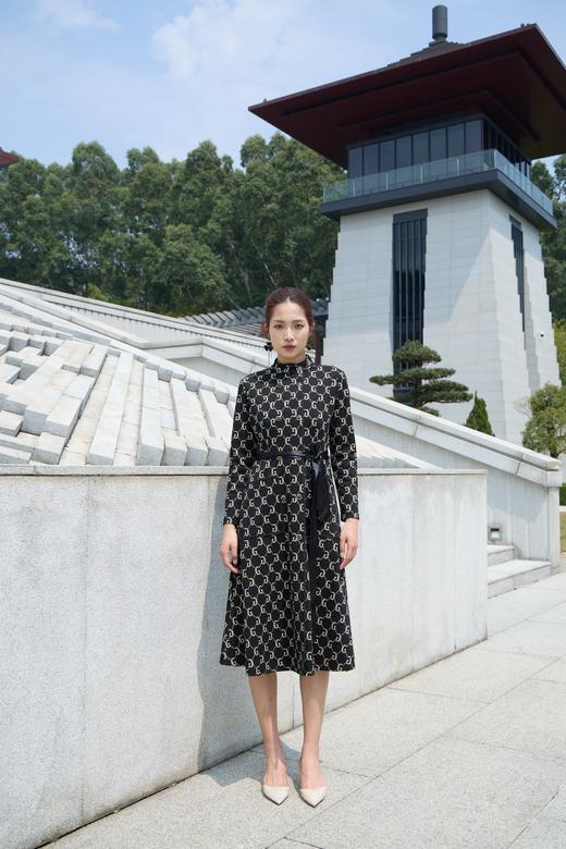 时尚春季连衣裙SZ1S50-漆黑 商品图0