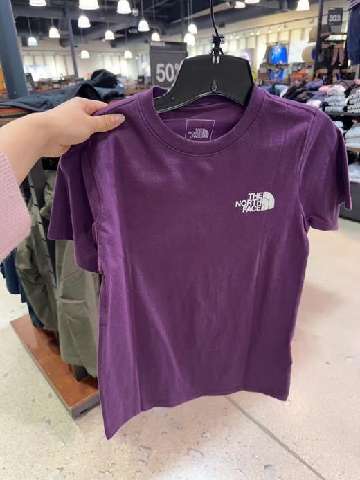 ¥ 399/2件🇺🇸女士小logo ‼️The North Face北面女士棉短袖T恤，亲肤棉质，舒适，可以配情侣👩‍❤️‍👨 商品图5
