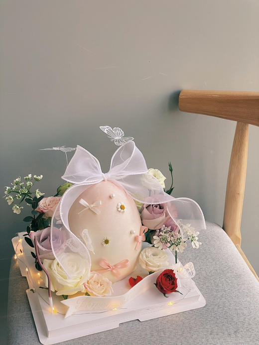 「女孩」敲敲乐 宝宝你是一个漂亮蛋 生日蛋 需提前预定 适合两人分享 商品图0