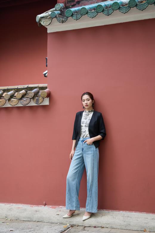 SZ1A59_漆黑色_上衣_春夏_七分袖无领短款修身_高级女装_BERNIEELEN 伯妮斯茵 商品图1