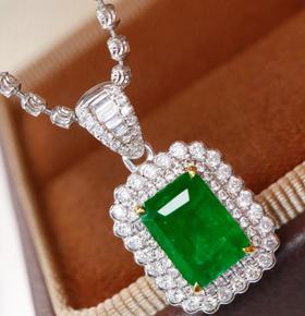 1.29ct刻面祖母绿吊坠