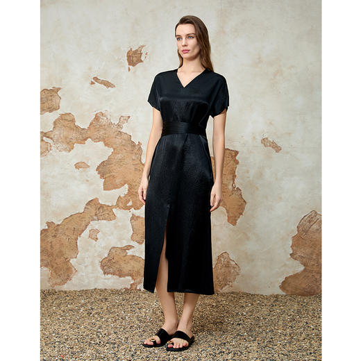 EITIE爱特爱气质通勤高腰显瘦优雅时尚连衣裙2025夏季新款8207936 商品图1