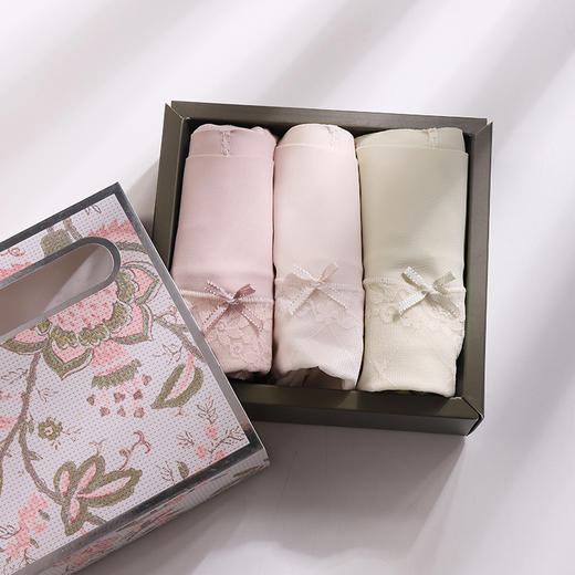 美奈川 桑蚕丝莫代尔蕾丝盒装裤 （3条盒装） 商品图0