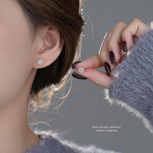 【雪芙】s999纯银雪花花朵耳饰【YXS-E5303】 商品图2