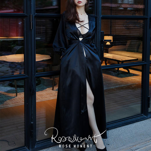 氛围感前开叉自带气质真丝长袍 P240828 商品图4