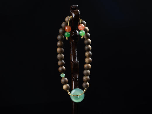 XY0165沉香+翡翠平安扣南红碧玉手串活动调节 商品图5