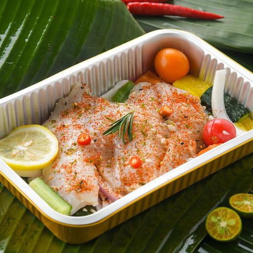 出游烤海鲜套餐(星河黑胡椒鲷鱼柳1份+柠檬香蒜1份+潮辣炙香1份+黑虎虾1份+罗非鱼1份) 商品图1