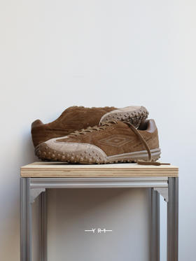 White Mountaineering | Umbro慢跑运动鞋