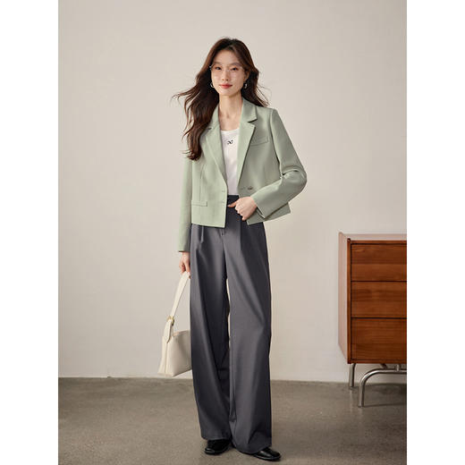 【五折购】熙世界截短式箱型小西装外套女2025春新款休闲小个子显高西服上衣 商品图4