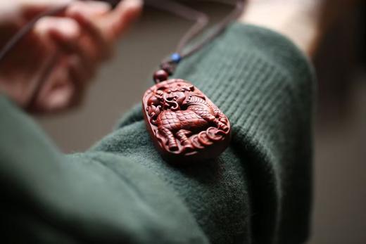 麒麟°紫檀项坠挂件 商品图3