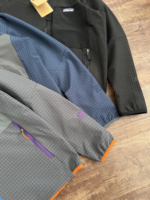 原单正品 Patagonia/巴塔哥尼亚 R2 Techface 25SS  薄款 立领外套户外中间层外套
M~3XL
黑色 藏青  灰色 商品图6