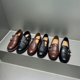 牛皮平底中口雕花乐福鞋！女款2025新款英伦风单鞋皮带扣小皮鞋女鞋！