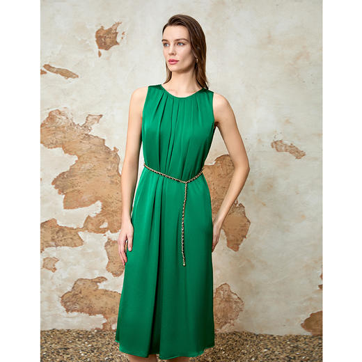 EITIE爱特爱法式优雅气质百褶收腰无袖连衣裙2025夏新款8207937 商品图3