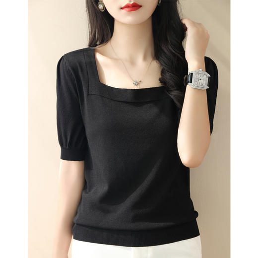 百媚生 方领露锁骨冰丝针织衫8296 商品图1