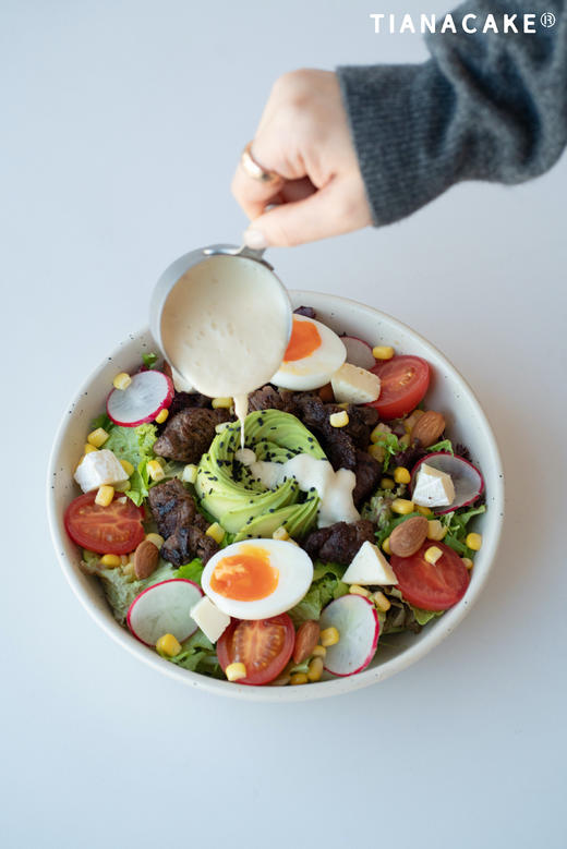 金文布里牛油果沙拉配牛排 商品图0