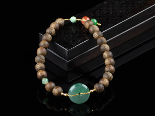 XY0165沉香+翡翠平安扣南红碧玉手串活动调节 商品图1