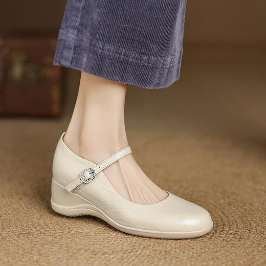 【预售5天】真皮乐福鞋女新款春夏玛丽珍皮鞋坡跟厚底气质单鞋妈妈鞋CFE&C6178 商品图0