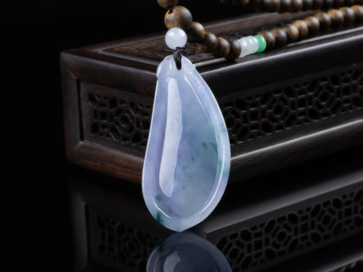 XY0170沉香+翡翠紫罗兰飘色福瓜挂件 商品图2