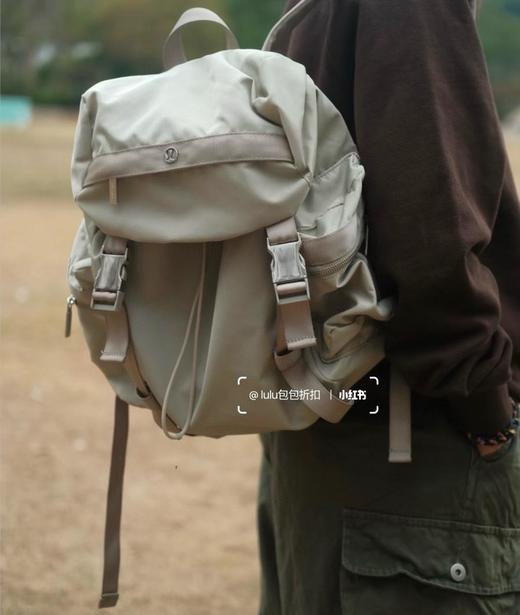 lululemon露露乐蒙Wunderlust抽绳卡扣闭合设计便捷收纳尼龙双肩包（MT） 商品图12