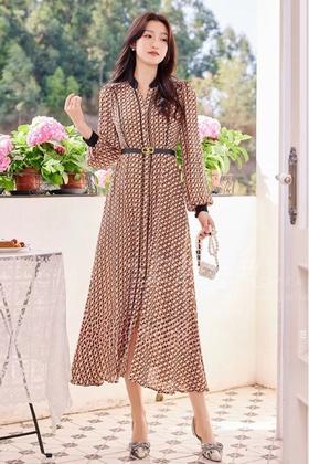 Le Malene V领几何印花单排扣连衣裙 19877