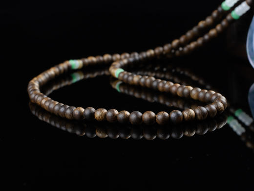 XY0170沉香+翡翠紫罗兰飘色福瓜挂件 商品图5