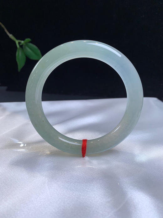 612526，54.5冰底圆条，冰冰的，有一段种水更好，起光了 商品图2