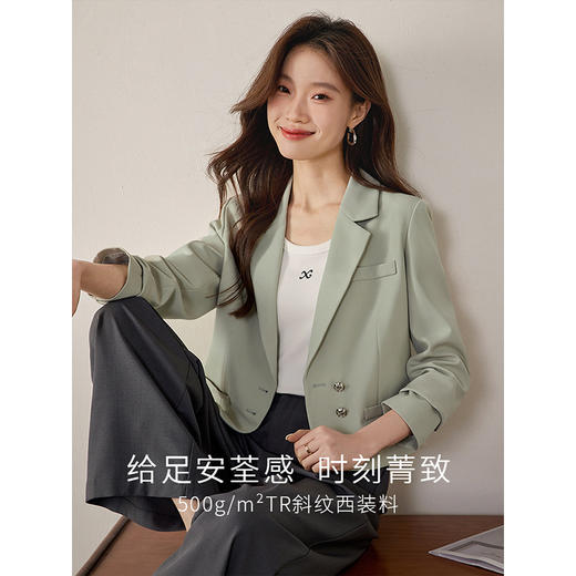 【五折购】熙世界截短式箱型小西装外套女2025春新款休闲小个子显高西服上衣 商品图1