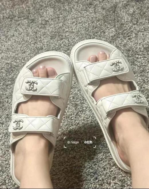 𝐂𝐇𝐀𝐍𝐄𝐋香奈儿新疆魔术贴沙滩凉拖（HC） 商品图4