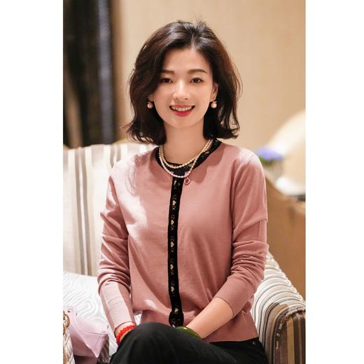 西子/【春糖盒子】精纺羊毛撞色边MIU风针织开衫/MSBH985 商品图0