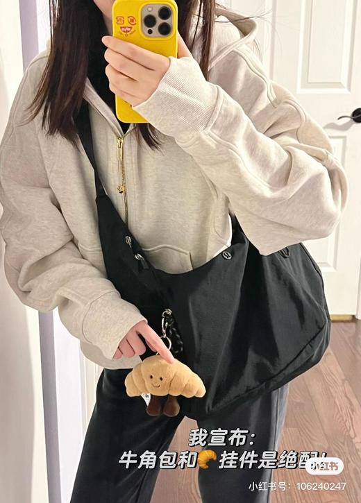 Lululemon露露乐蒙SlouchySling13L可颂包牛角包手提单肩包（MT） 商品图4