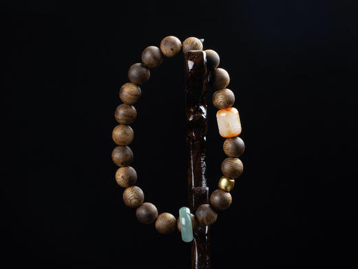 XY0164沉香+翡翠桶珠跑环手串 商品图5