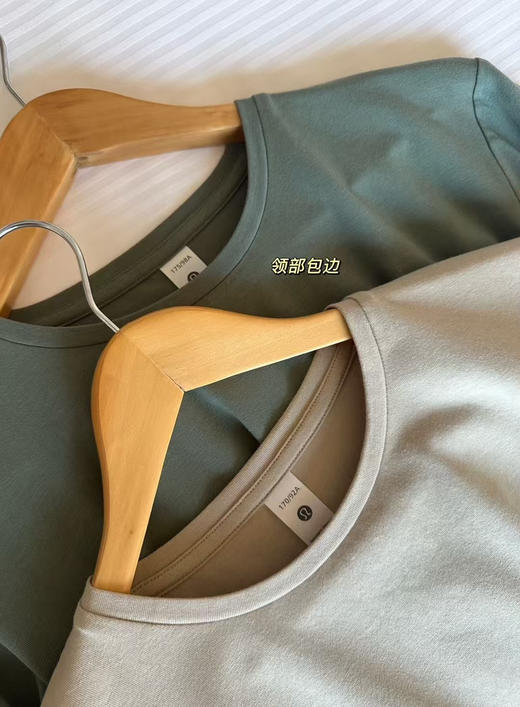 原单正品 Lulu 女款打底衫，两个色。
尺码S-XL，越南产 商品图7