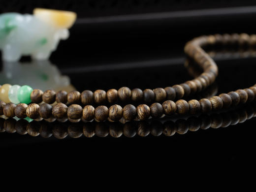 XY0116 沉香+双彩冰糯翡翠小象挂件 商品图7