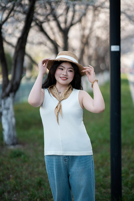 【针织背心】夏季可穿💛亲肤！【细腻针织背心】🌼肌理感针织背心，内搭就选它，一款就够啦！女2025夏季新款无袖内搭打底上衣 商品图3