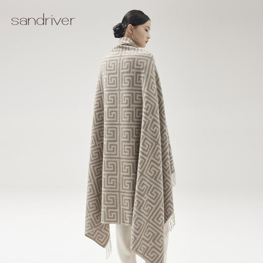 羊绒双面提花水波纹披肩SJF96P215N 商品图4