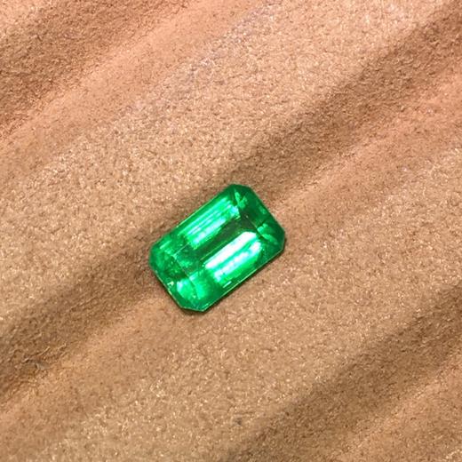 3.26ct刻面祖母绿裸石 商品图2