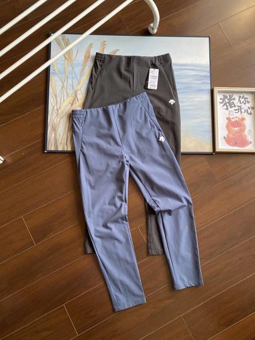 点此购买 迪桑特春夏季女款梭织运动健身跑步休闲裤 LL 312819 商品图0