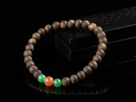 XY0152沉香+南红碧玉手串 商品图3