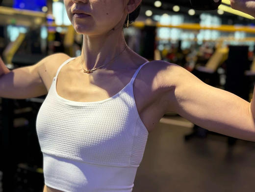 官网480！刘雯同款一体式无缝高强度防震健身跑步瑜伽运动背心女 细肩吊带美背内衣 商品图4