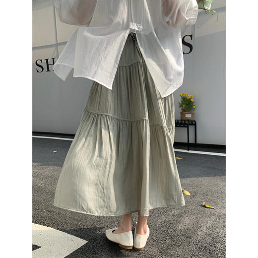 【专属特价】熙世界飘逸垂感波浪褶半身裙女2025夏季新款法式松紧腰a字中长裙 商品图3