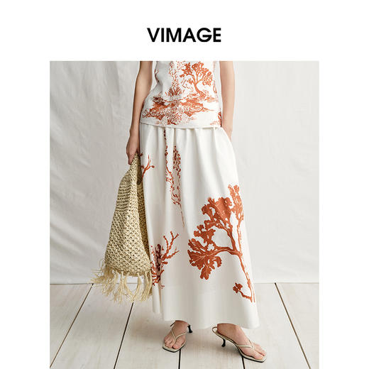VIMAGE纬漫纪度假风珊瑚印花高腰浪漫显瘦A字半身裙2025夏季新款V2306917 商品图3
