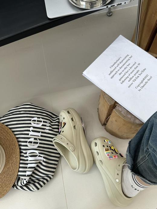 crocs泡芙拖鞋洞洞鞋（HY） 商品图7