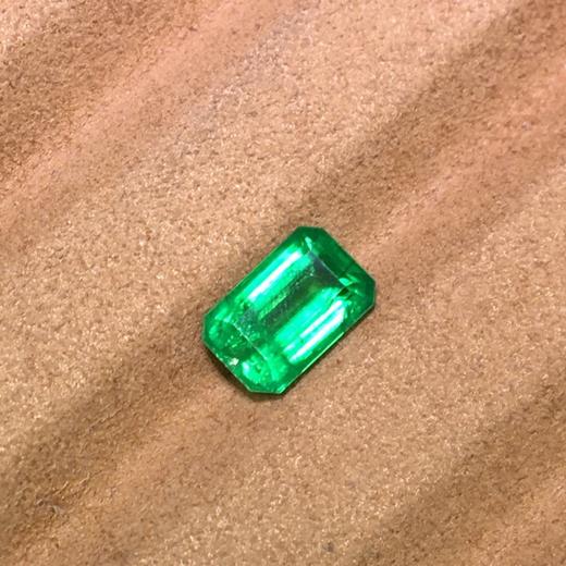 3.26ct刻面祖母绿裸石 商品图0