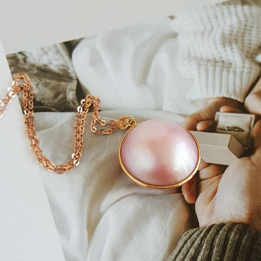 【天然正品】AU750黄金镶天然圆形马贝珠海水珍珠吊坠项链16.4*9.4*17.3MM（皆取最大值）女士现售价：1680！110325NJM24 商品图4