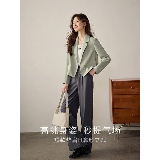 【五折购】熙世界截短式箱型小西装外套女2025春新款休闲小个子显高西服上衣 商品图3