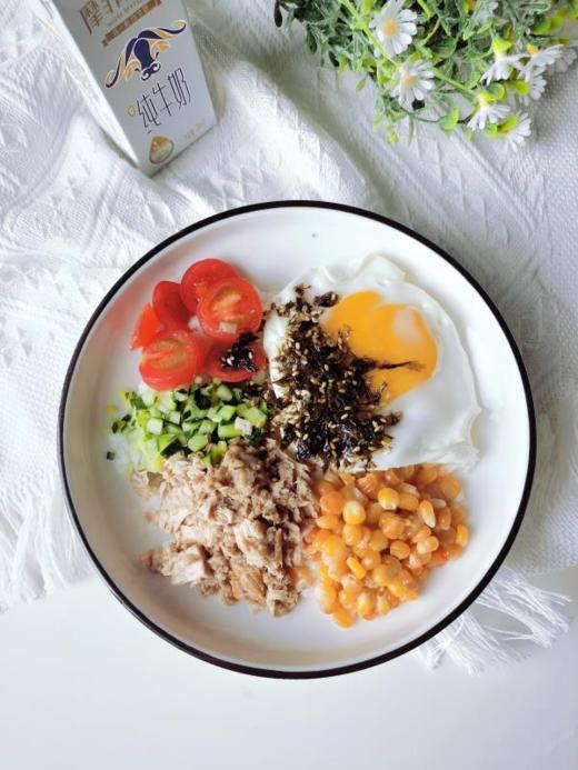 出口级品质！【油浸金枪鱼罐头】大西洋深海海域 天然野生金枪鱼 营养美味超好吃 富含优质蛋白 即食佐餐，可做沙拉、寿司、饭团、拌饭、三明治 商品图6