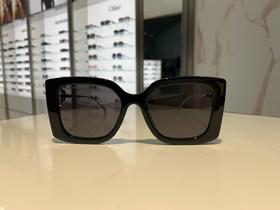 开云眼镜 古驰 太阳眼镜女  GG1567SA-001【不退不换，介意勿拍】